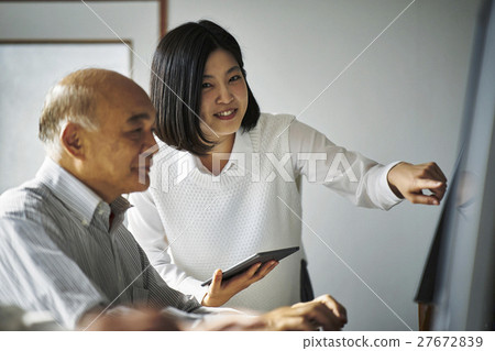 高中 高中 27672839
