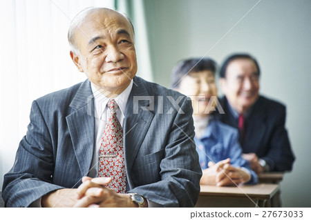 高級教室 27673033