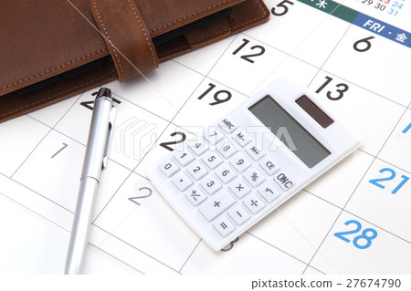 Calendar and Calculator 27674790
