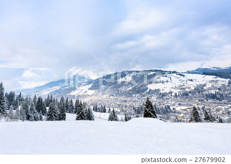 Beautiful mountains view with fog 27679902