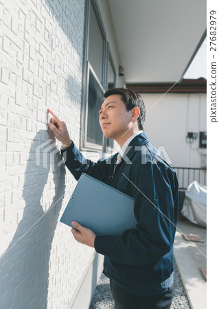 outer wall, routine inspection, check 27682979