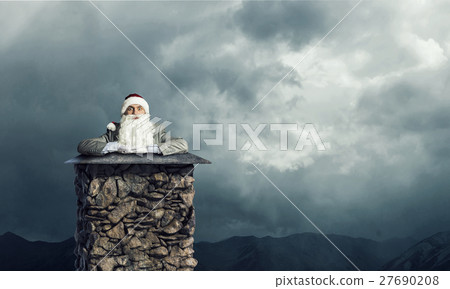 Santa is coming Santa is coming 27690208