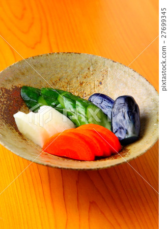 Assorted pickles 27699345