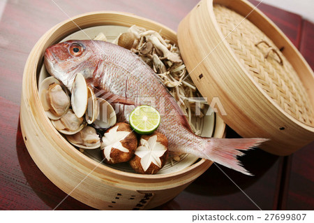 Steamed braised sea bream - Stock Photo [27699807] - PIXTA