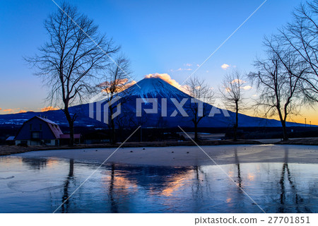 Mt. Fuji during heavy winter season Mt. Fuji during heavy winter season 27701851