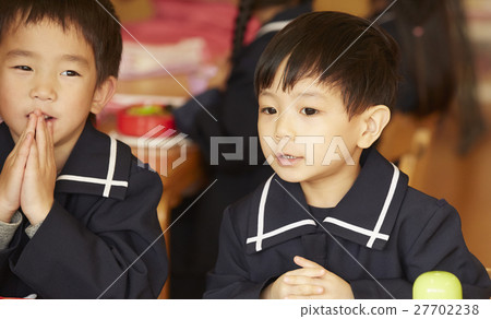 Children at lunchtime Children at lunchtime 27702238
