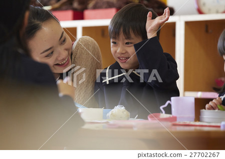 Children at lunchtime Children at lunchtime 27702267