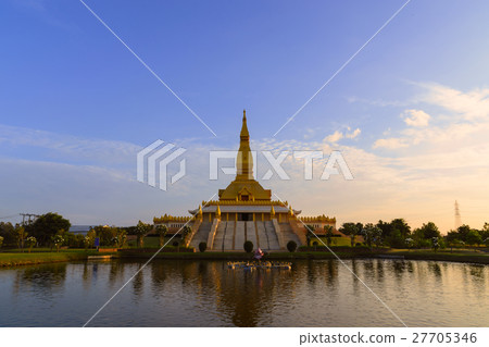Chedi maha mongkol bua. 27705346