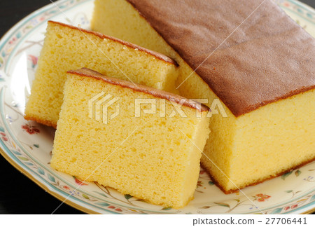 Castella pound cake 27706441