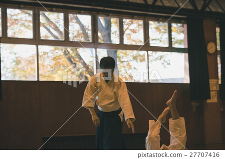 合氣道 人 人物 27707416
