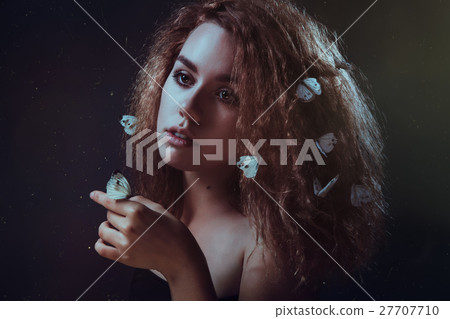 Woman and butterflies 27707710