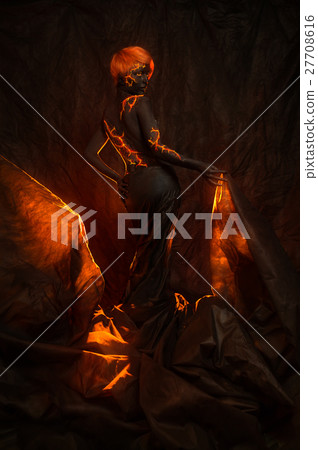 Portrait of a beautiful woman with body painting 27708616