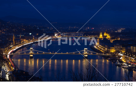 Chain bridge Hungary Budapest at night Chain bridge Hungary Budapest at night 27710742