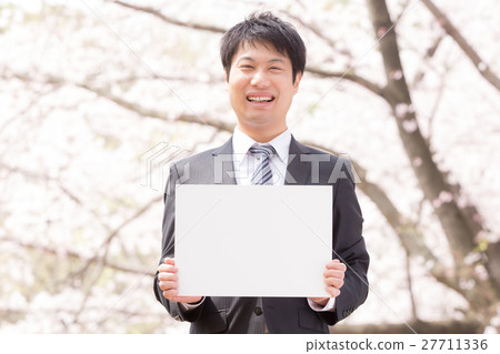 Sakura businessman 27711336