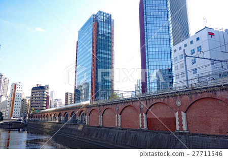 萬世橋高架橋(由鬆平橋出發)(東京都千代田區神田須田町) 萬世橋高架橋(由鬆平橋出發)(東京都千代田區神田須田町) 27711546