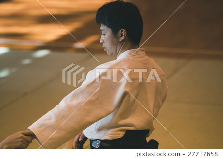合氣道 人 人物 27717658