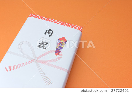 Inner Celebration / Gift Inner Celebration / Gift 27722401