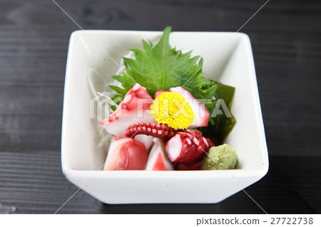 Steamed octopus Steamed octopus 27722738