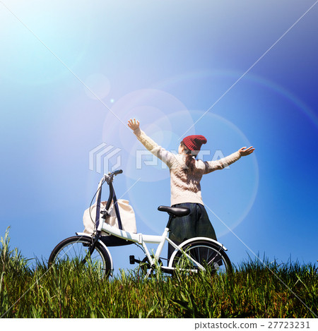 Cycling 27723231