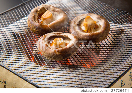 Grilled Shiitake 27726474