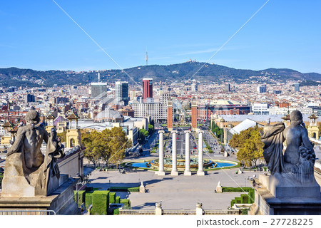 Barcelona city view 27728225
