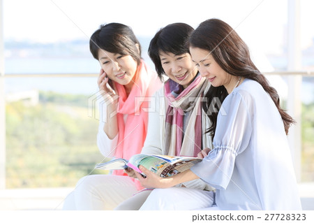 Women's journey Women's journey 27728323