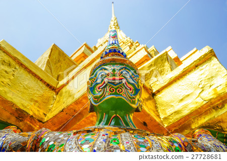 Gian from the famous emerald temple, Bangkok Gian from the famous emerald temple, Bangkok 27728681