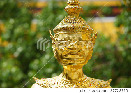 Gian from the famous emerald temple, Bangkok 27728713