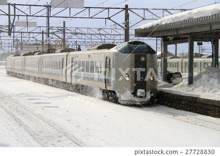 穿過雪的特快列車·JR北海道 27728830