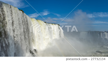 Close view of one of the Cataratas water falls 27732134