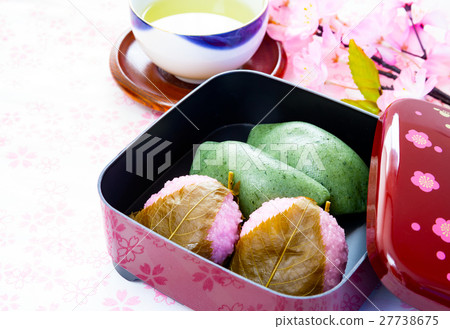 Domyoji, Sakura Mochi, Kumochi and Tea, Spring Japanese Sweets Domyoji, Sakura Mochi, Kumochi and Tea, Spring Japanese Sweets 27738675