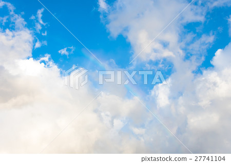 Blue sky · cloud · thin rainbow 27741104