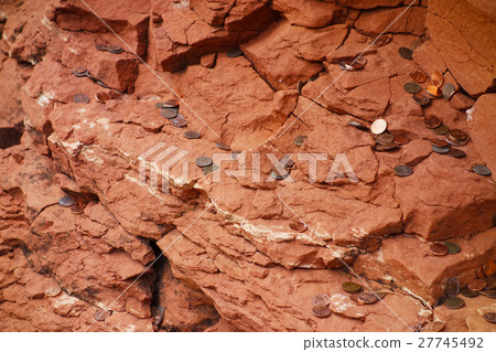 Red rocky skin and coin Sedona Red rocky skin and coin Sedona 27745492