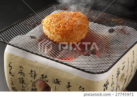 Grilled rice ball Grilled rice ball 27745971