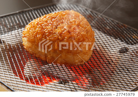 Grilled rice ball 27745979