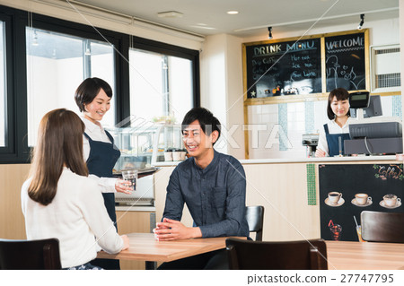 Cafe Cafe 27747795