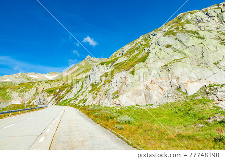 nufenenpass 27748190