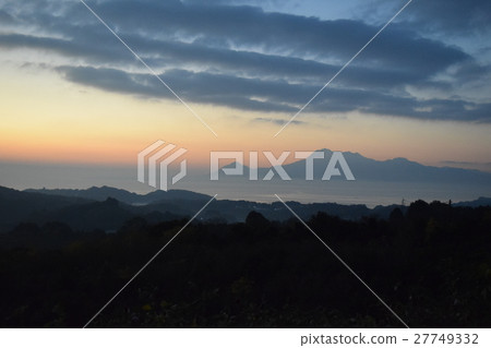 第一次日出 27749332