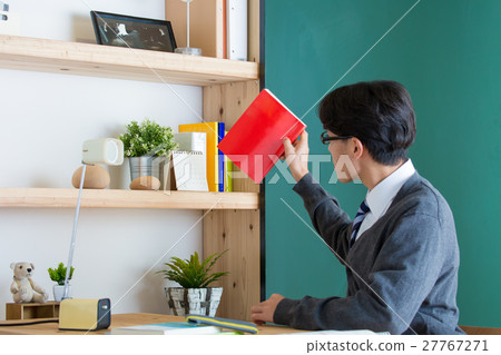 學生們學習 27767271