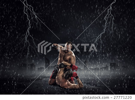 Box fighters trainning outdoor 27771220