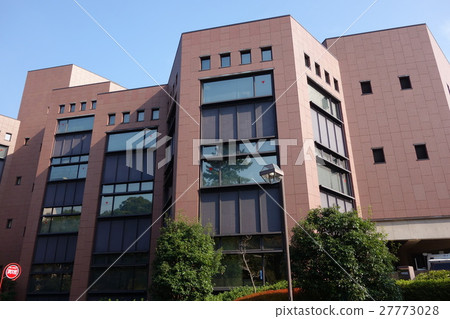 橫濱市中央圖書館 橫濱市中央圖書館 27773028