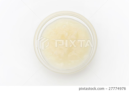 Grated garlic Grated garlic 27774976