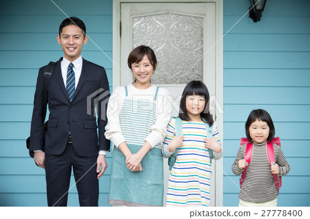 Family (entrance) Family (entrance) 27778400