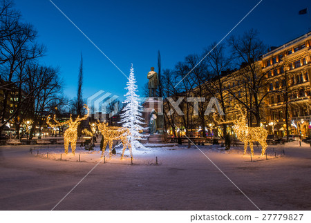 Illuminations of Helsinki · Esplanade Park 27779827