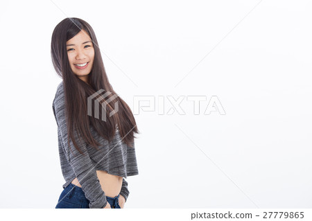 黑色的長發女孩 27779865