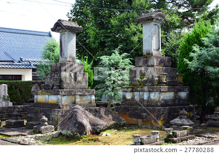 Echizen Ono Doi Doi house tomb 2 generations knowledge · Six profit instruments (2016.10) 27780288