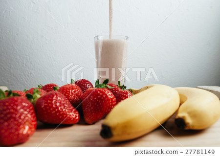 strawberry banana smoothie fresh blended strawberry banana smoothie fresh blended 27781149