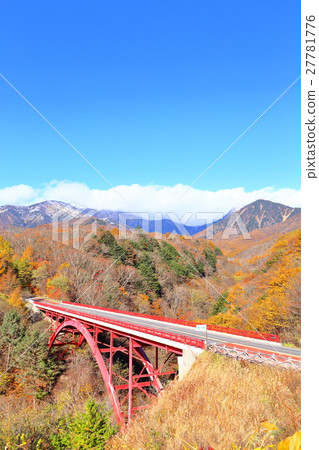 Autumnal leaves and Yatsugatake Autumnal leaves and Yatsugatake 27781776