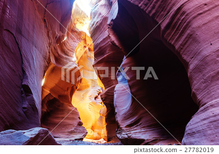 Slot canyon Slot canyon 27782019