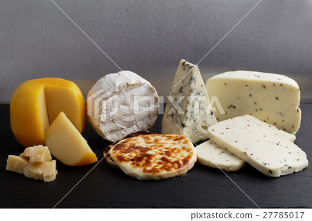 Collection of cheeses 27785017